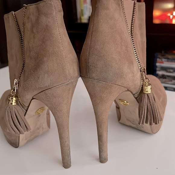 Gorgeous Bebe Camel/Taupe Beown Booties! Sky high & super cute! Sz 9 - Picture 9 of 12